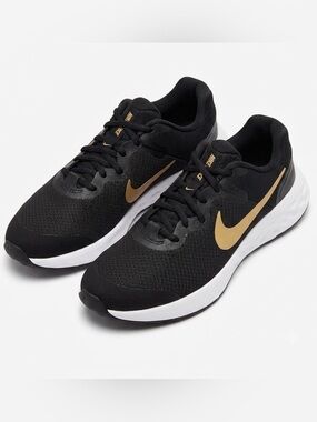 Nike Revolution 6 Running Shoes Sneakers Size 7Y 7 Back to School Woman 8.5